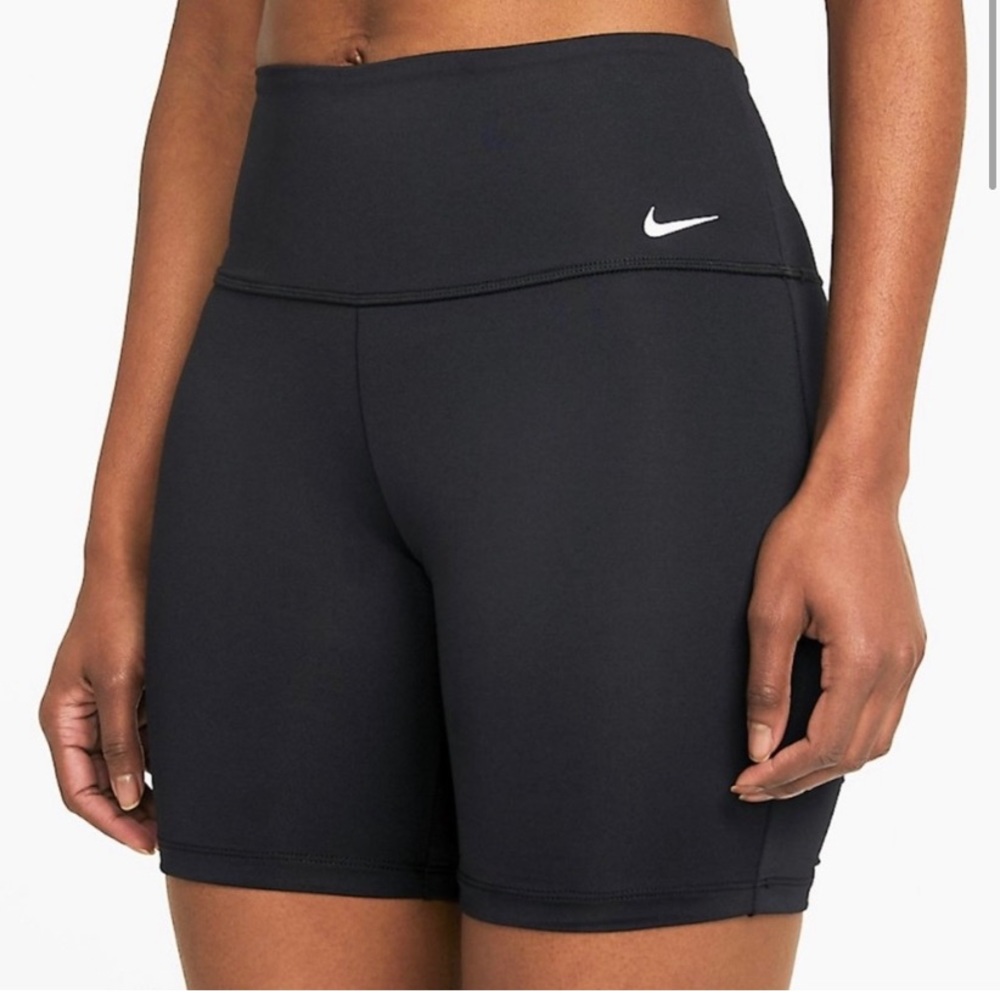 Nike Women's Essential 6" Swimming Shorts